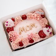 Bomi Mother's Day Cake Slab