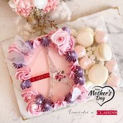 Lisse Cakes x Clarins Mother's Day 2023
