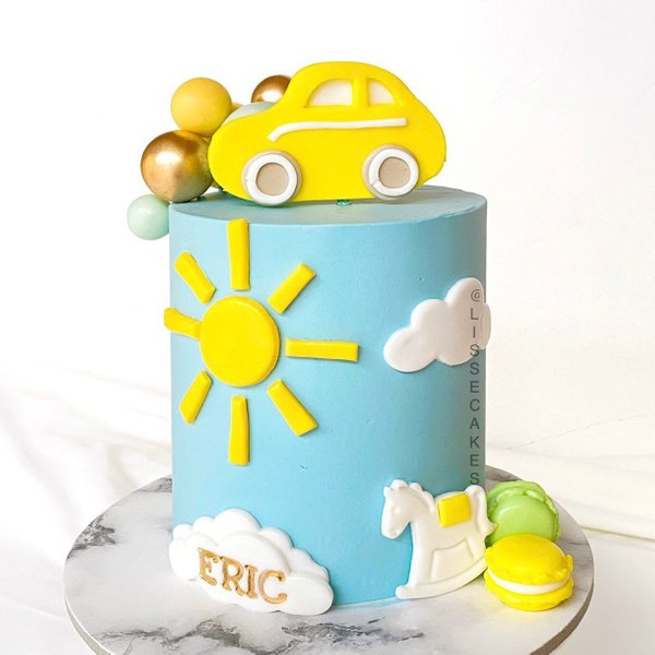 Sunny Car Cake in Blue