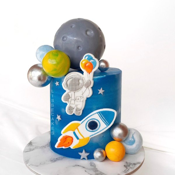 Astronaut Space Cake