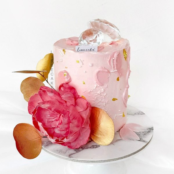 Diamond Peonie Cake in Pink