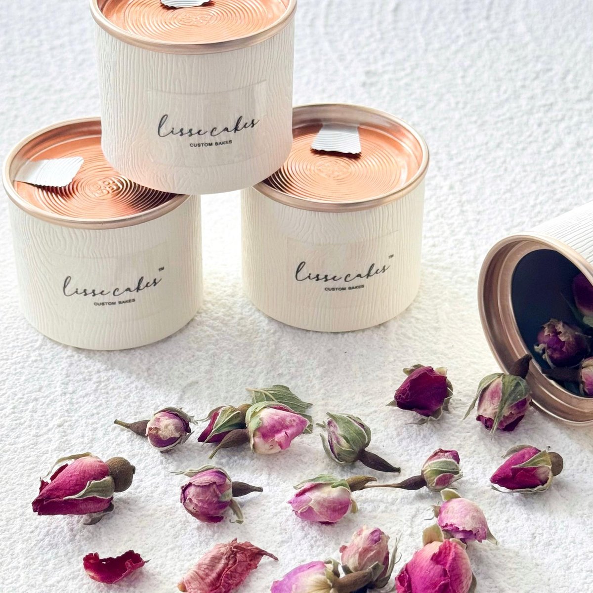 [Customisable] Floral Wedding Macarons